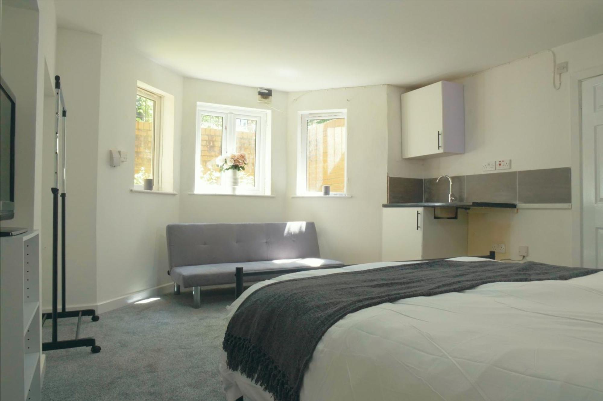 Cosy & Modern 1 Bed Studio Apart-Hotel Leamington Spa Bagian luar foto