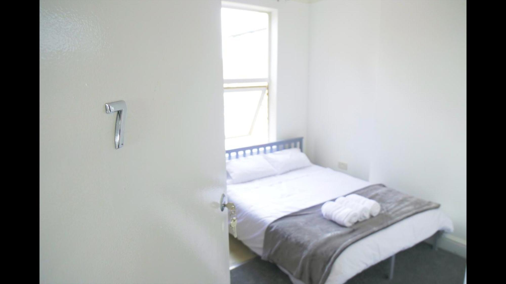 Cosy & Modern 1 Bed Studio Apart-Hotel Leamington Spa Bagian luar foto