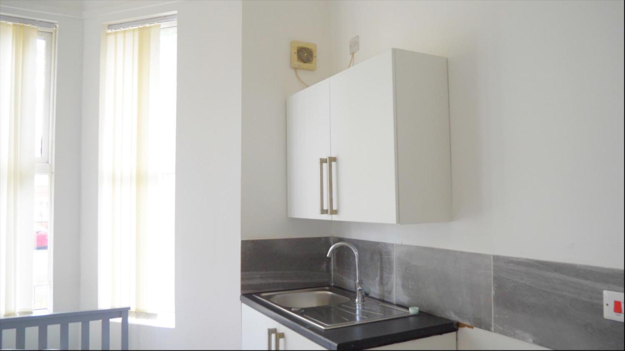 Cosy & Modern 1 Bed Studio Apart-Hotel Leamington Spa Bagian luar foto